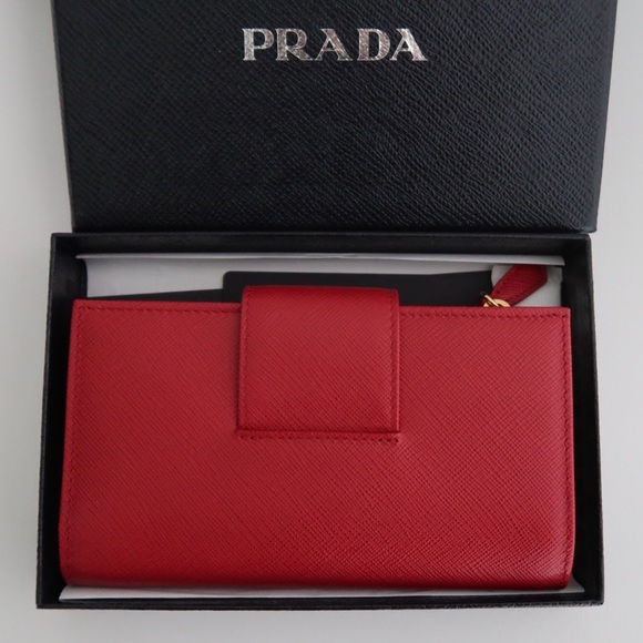 Medium Saffiano Prada Leather Wallet - Picture 2 of 6
